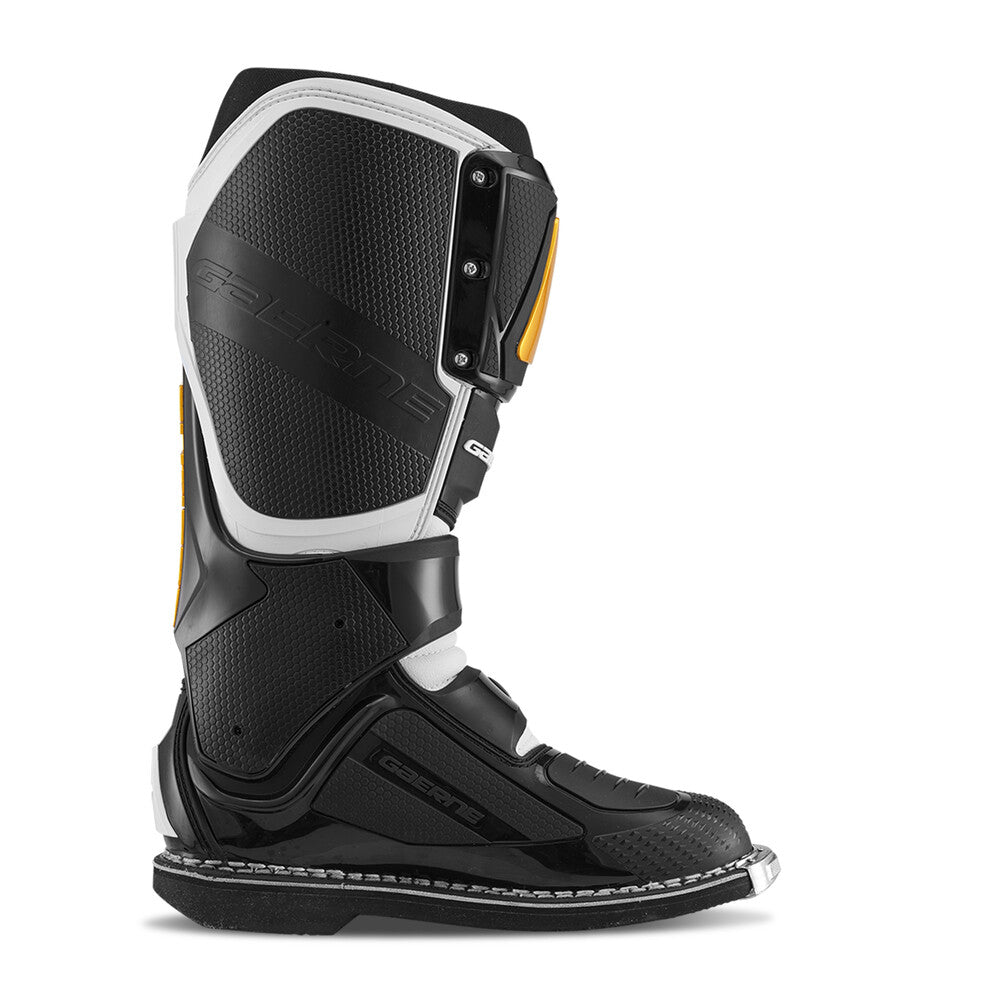 SG12 BOOTS