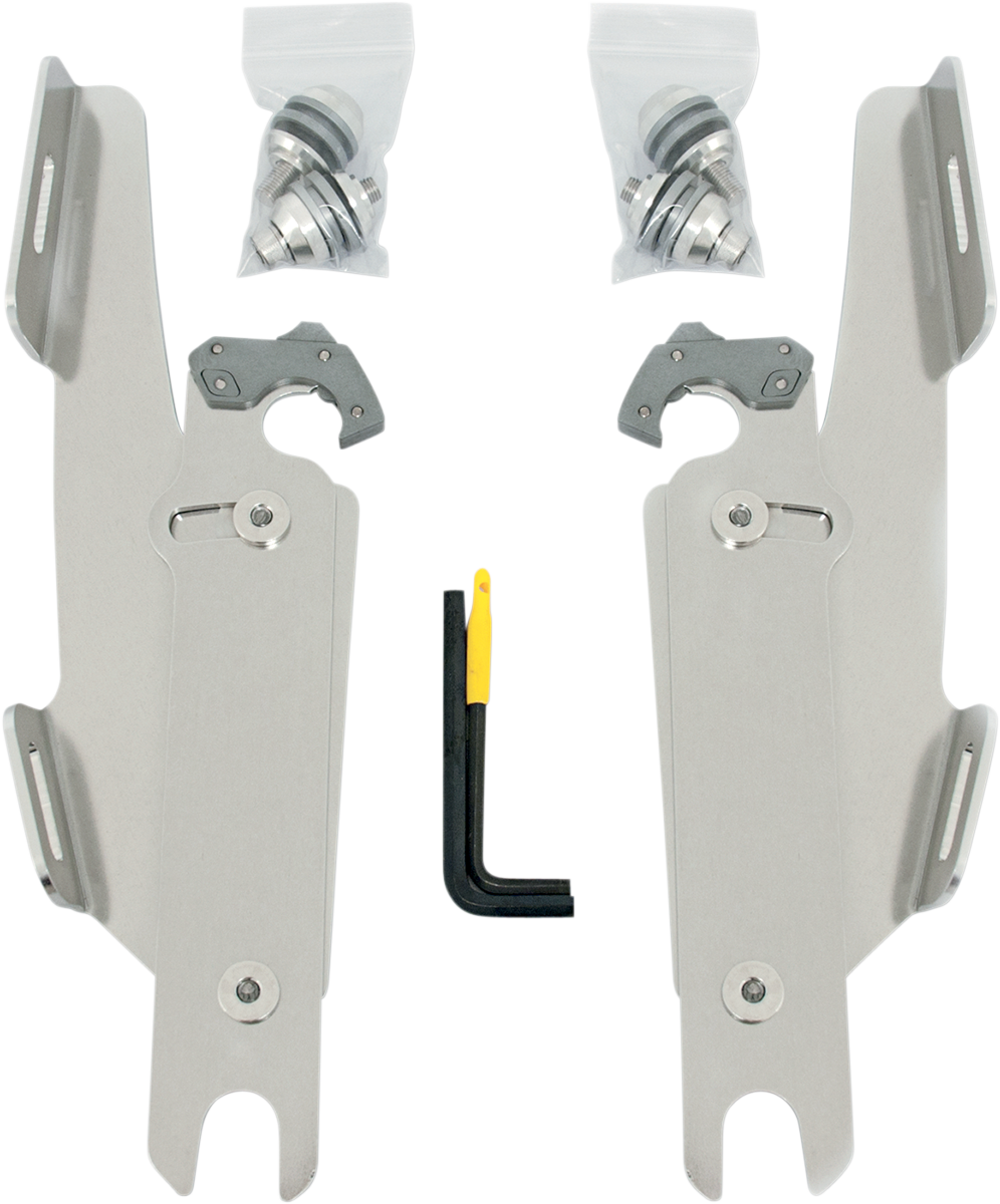 23200271_1.png