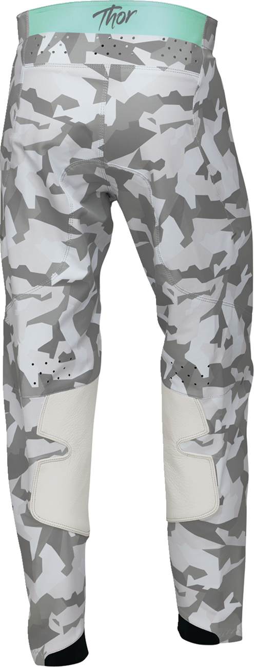 29020389_1.png