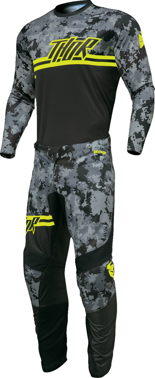 29107568_3.png