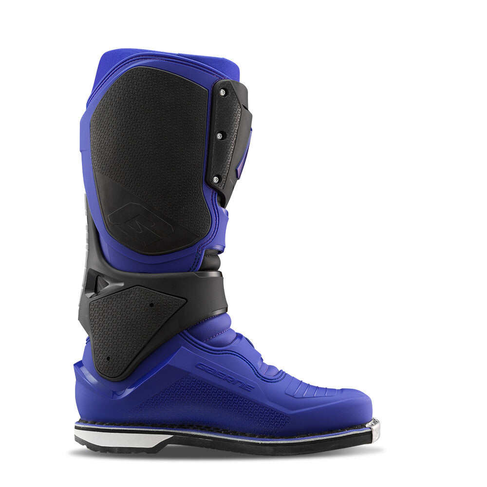 SG22 BOOTS